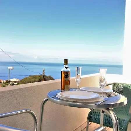 Bom Successo With Private Pool In Funchal Funchal (Madeira)