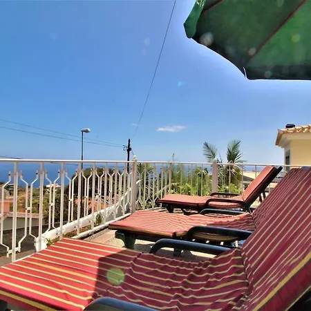 Villa Bom Successo With Private Pool In Funchal